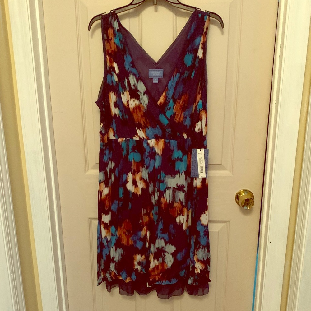 🌞 Vera Wang print Dress